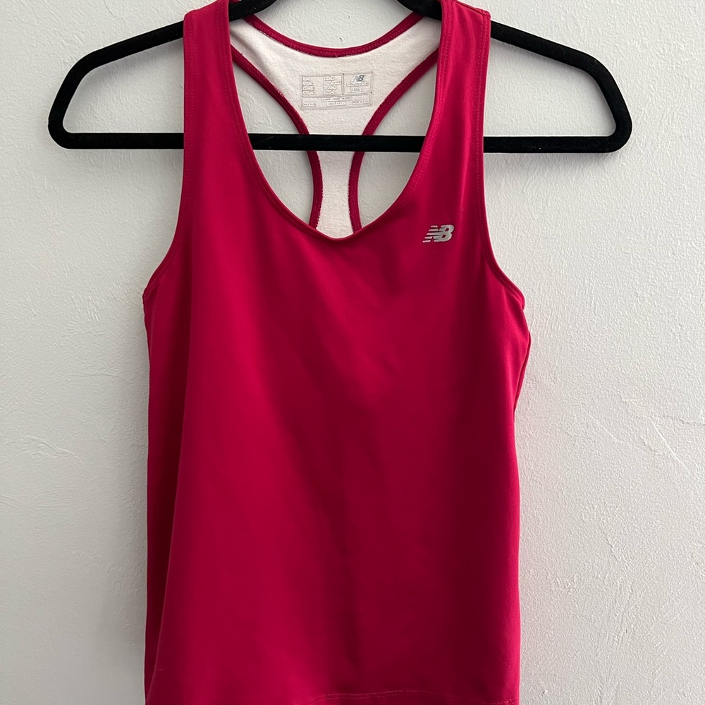 ❣️2/$25❣️ NEW BALANCE pink women’s accelerate racerback tennis tank top SMALL